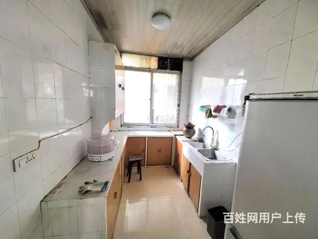一中附近步梯二楼精装3房，带20个平方露台，周边配套齐全 - 图片 8