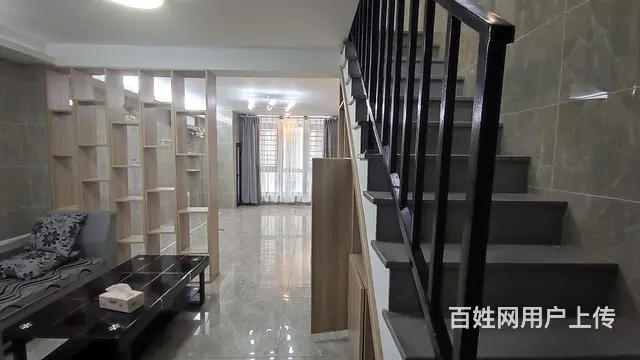 星光耀广场 复式出租 拎包办 公！随时看 也可住家 - 图片 1