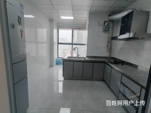 西一路宏帆广场三室精装，带家具家电拎包住。 - 图片 9