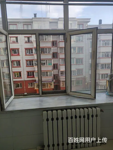 楼房位于站前铁路村八号楼三楼出租 - 图片 11
