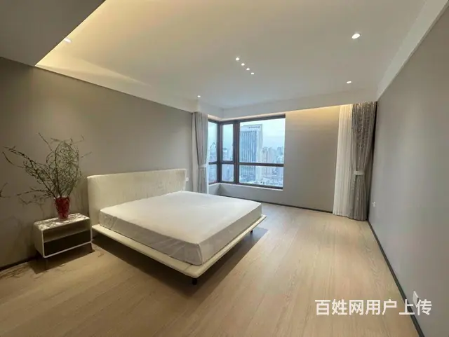 上新汇锦庄园  意式极简  中间楼层   四室三卫新装未 - 图片 9