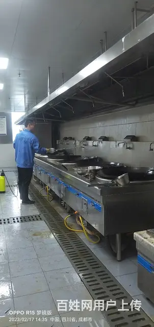 成都大型油烟机清洗，专业团队服务，欢迎来电， - 图片 2