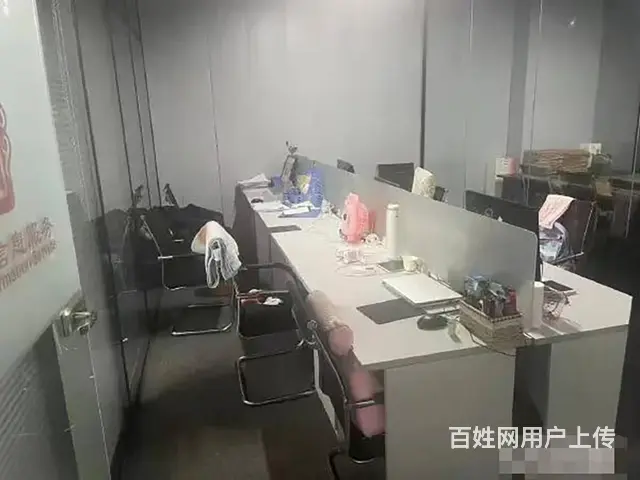 （老板本人）房东直租！正地铁口和悦城精装写字楼带全套办公家具 - 图片 11