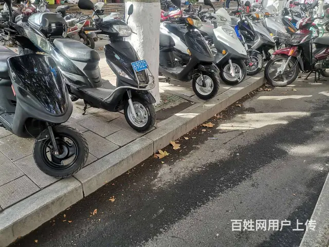 很新正品二手摩托车不同排量各种价位品牌多车型实店图 - 图片 12