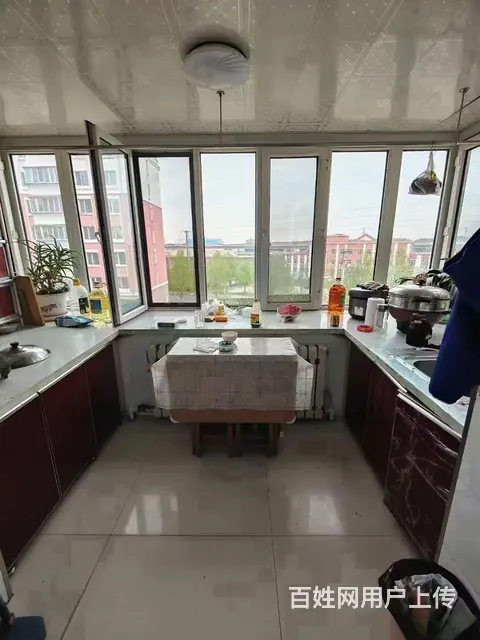 大陆南小区。4楼66平方。简单装修 - 图片 9