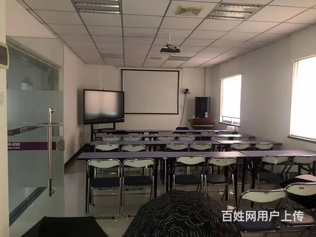 百安物流园靠珠海大道办公室出租（低至30元精装修） - 图片 5