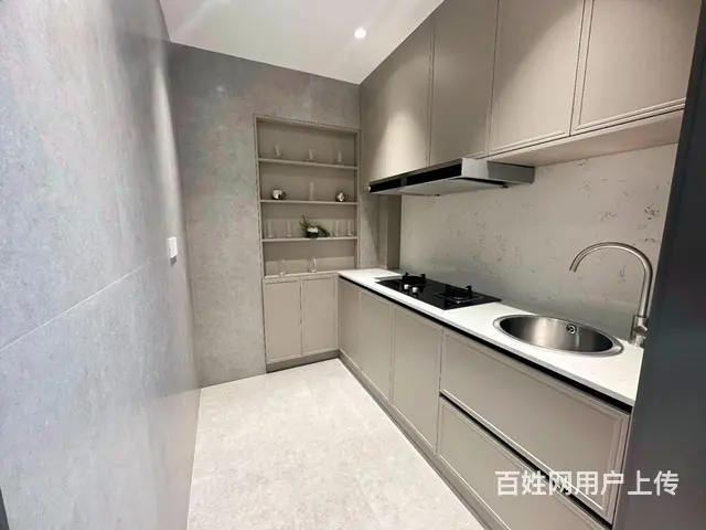 上新汇锦庄园  意式极简  中间楼层   四室三卫新装未 - 图片 3