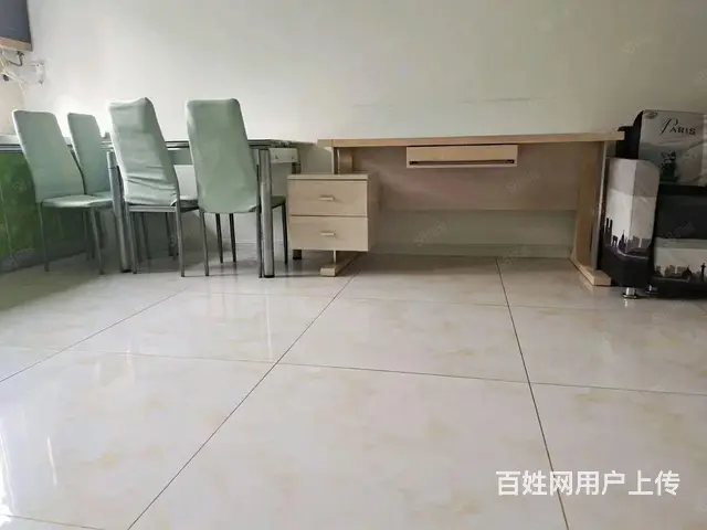 二高中对面一楼带阳光房带小院 - 图片 5