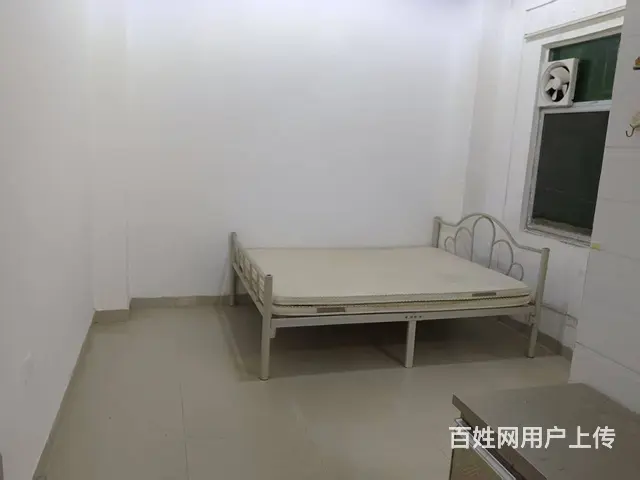 （51旺铺推荐）港门村40平空铺出租（带一个房间） - 图片 3