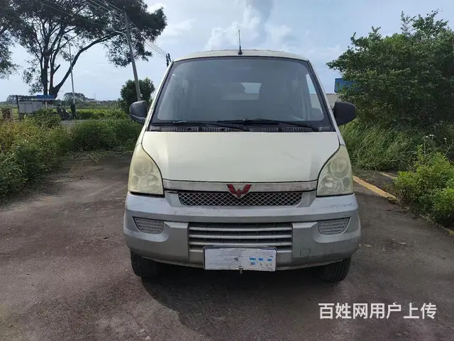 13年上牌五菱荣光面包车 - 图片 3