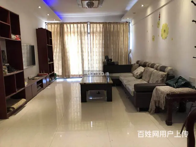 紧邻海沧圣.地亚哥 精装3房出租 直达车库 看房方便 - 图片 2