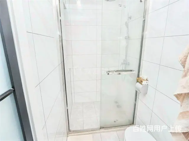地铁5号线，三开间朝南大三房，户型方正，南北通透， - 图片 9