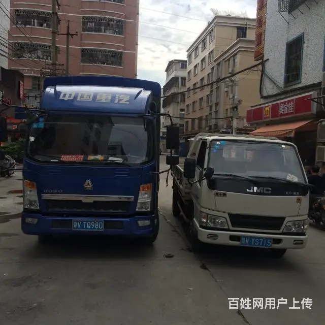 普宁华伟搬家搬厂大小吨位叉车 - 图片 1