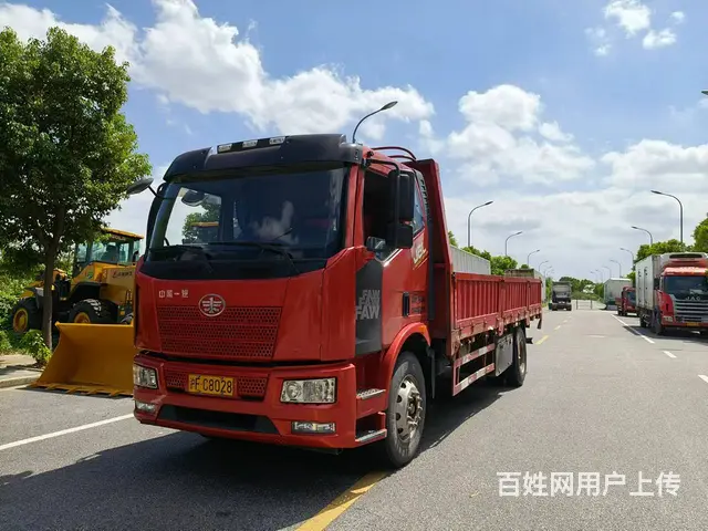 出售19年7月解放6.8米平板车 车况原版原漆 - 图片 1