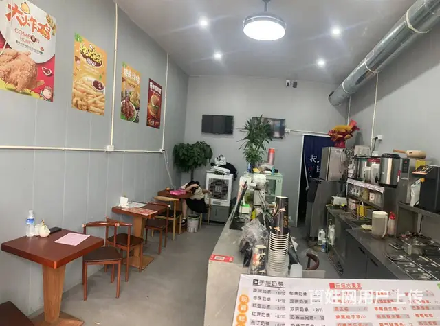 （易转介绍）永康临街位置生意爆火品牌奶茶冷饮店转让 - 图片 4