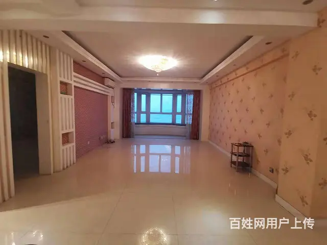 大三室首7W好房电梯大房随时看房！ - 图片 1