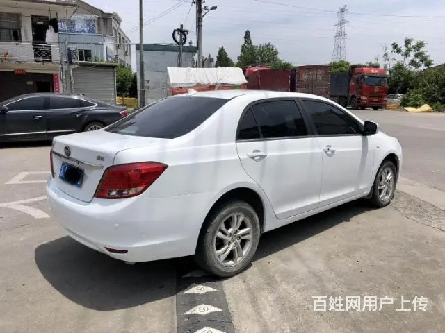 比亚迪 速锐 2014款 1.5TI 手动 豪华型 - 图片 4