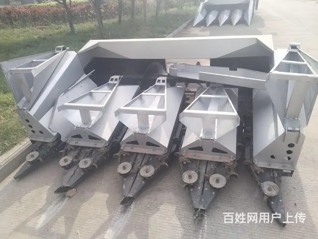 沃德轮式机喜盈盈割台 - 图片 1