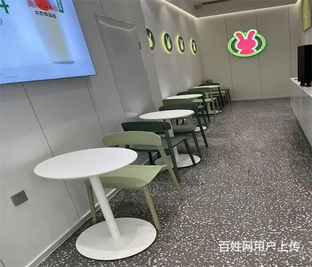 （同城搜铺网）万达金街132平冷饮店转让（可空转） - 图片 6