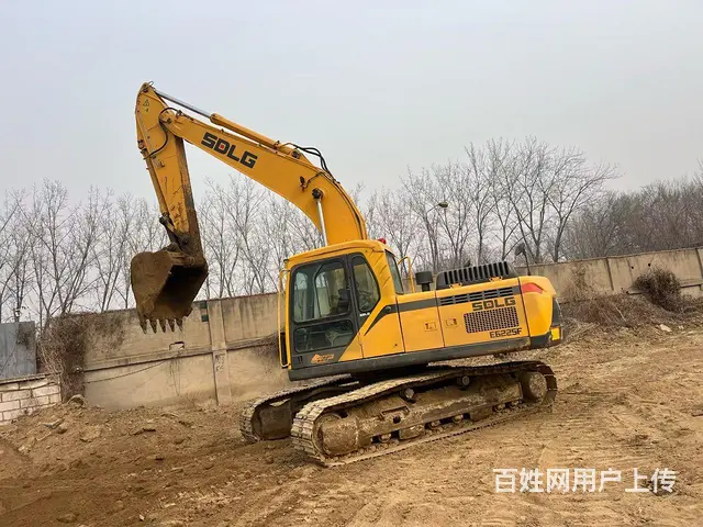 出售个人的临工225挖掘机 - 图片 9