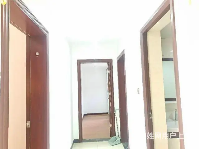 御龙山水低楼层精装修大三室家具家电全送 - 图片 2