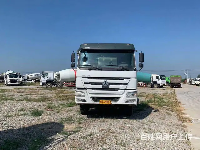 转让17年豪沃二手搅拌车 唐鸿上装 大20方 国五 - 图片 1