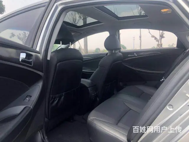 现代 索纳塔 2011款 第八代索纳塔 2.0 手 - 图片 3