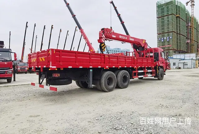 济宁随车吊包上户可分期 小三轴随车吊低价处理欢迎来电咨询 - 图片 10