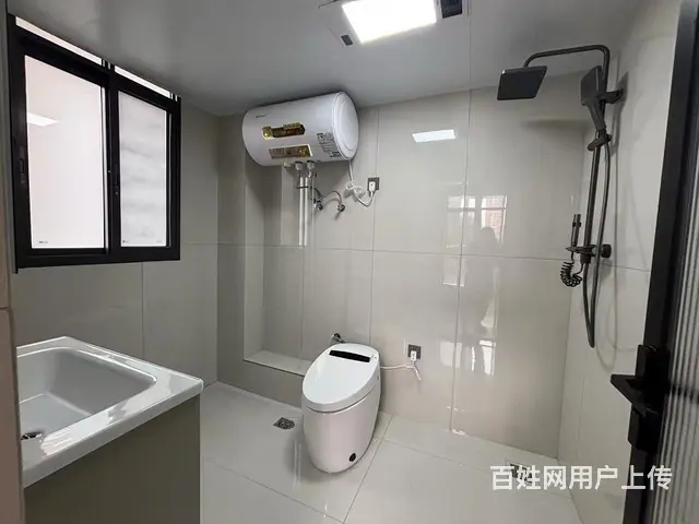 大客厅区政府附近长弘星苑带露台精装修四房可改五房停车方便 - 图片 10