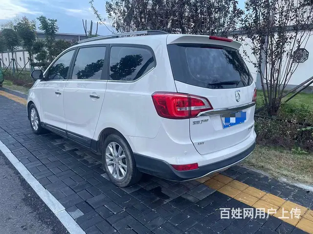 宝骏730 2016款 1.5T 手动 舒适型7座 - 图片 4