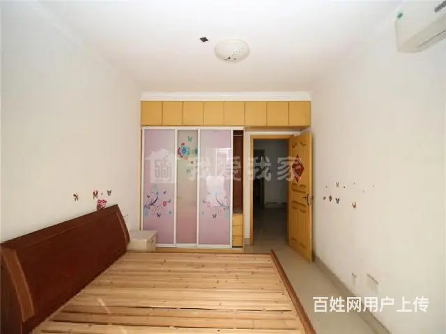 一楼还带有小院子（泰山三村带这样的院子非常少）看房有钥匙的。 - 图片 3