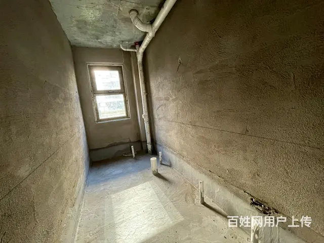 新市政府附近长安城1楼135平，三室两厅两卫，毛坯 - 图片 3