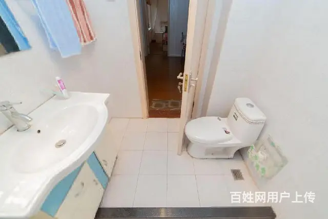 精装修两房卖毛坯的价格（钥匙在手上，可以随时看房子）拎包入住 - 图片 3