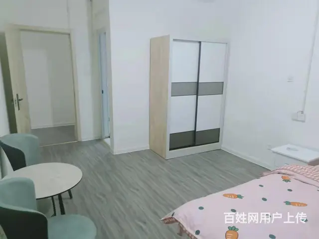 我是房东，无中介费，金雀新城，金泰华府，可以押一付一 - 图片 1