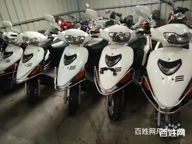 出售二手摩托车，大量现货，各种品牌，详情加微信了解 - 图片 11