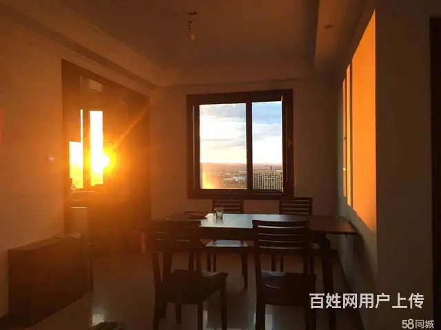 中豪城市之星客厅6米层高 普通住宅 豪华装修 - 图片 2