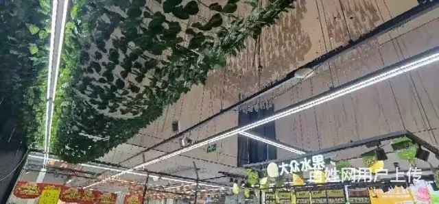 学校正对面，小区门口第一家，大把角，600平纯一层商铺，出租 - 图片 6