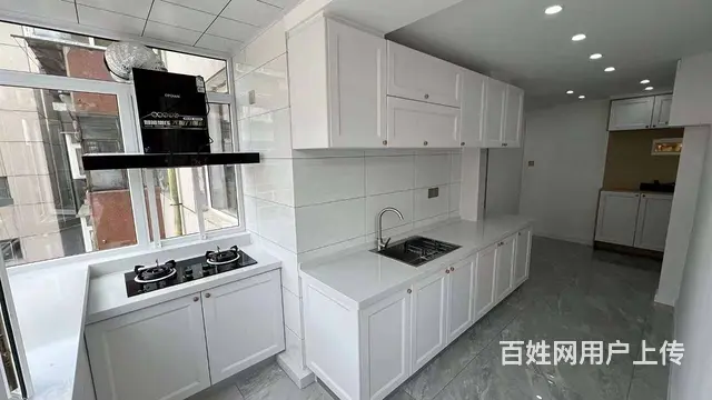 中央大街七中小凌里4楼53平南北通精装修地暖无大税可贷款 - 图片 9