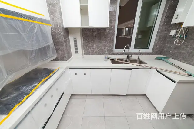 局小+常外 蔚蓝天地4室 精装未入住 三朝南双阳台 - 图片 4