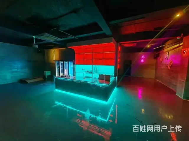 （及 致）低价转让巴黎商街酒吧！接手就可营业！价格好商量！ - 图片 2