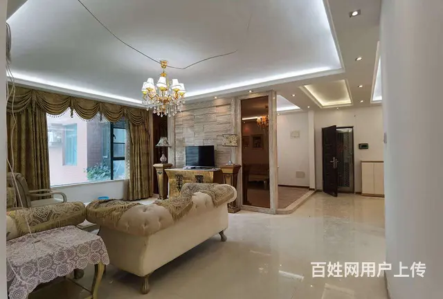 拱北关口御花园电梯精装3房2厅出租，租价4500。近关口 - 图片 1