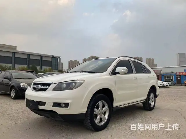 比亚迪S6 2013款 2.4 手自一体 精英型 - 图片 3