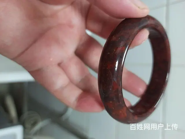 全新的红天宝手镯一个没闲置。现低价出售。 - 图片 2