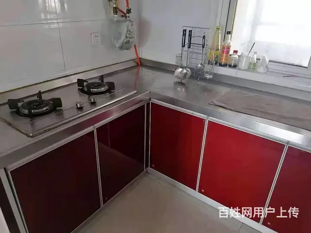百大附近一室精装修拎包即住。交通方便商业街就在附近 - 图片 2