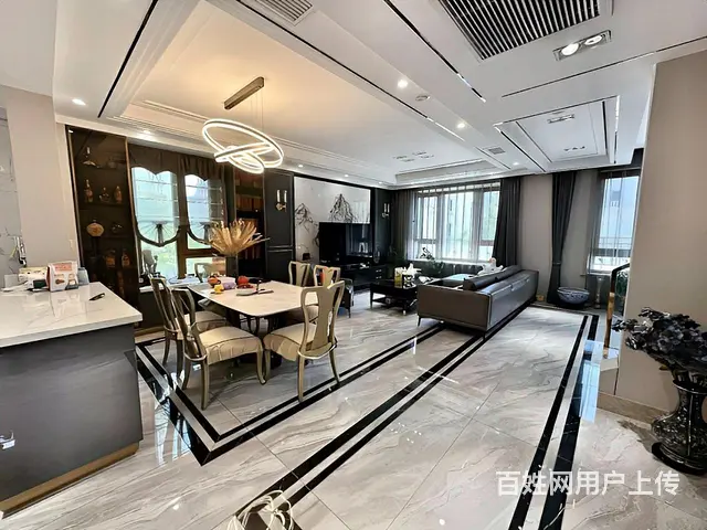 上新外滩叠墅3带4层送地下和花园！送车位 - 图片 6