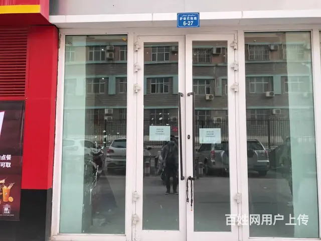 B个人一华厦城市广场门面对外出租 - 图片 1