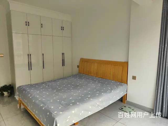 一中学区世纪花园三楼精装修短住拎包入住 - 图片 3