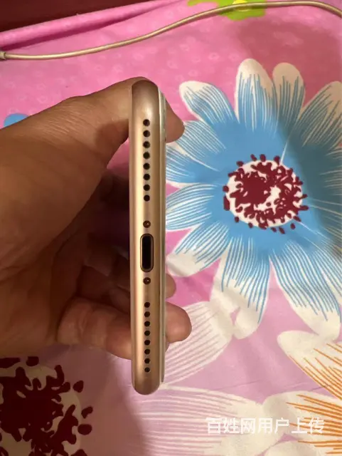 低价出售自用苹果8P64G玫瑰金1100元 - 图片 1