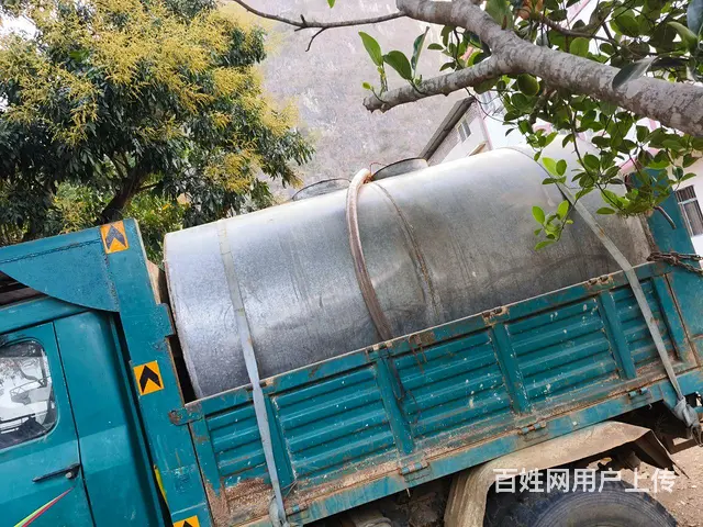 转让水箱 - 图片 1