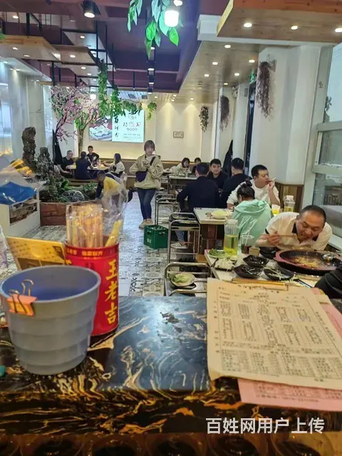 旺铺居）塘汛正街四周小区密集火锅餐饮店整转可做各类餐饮 - 图片 12